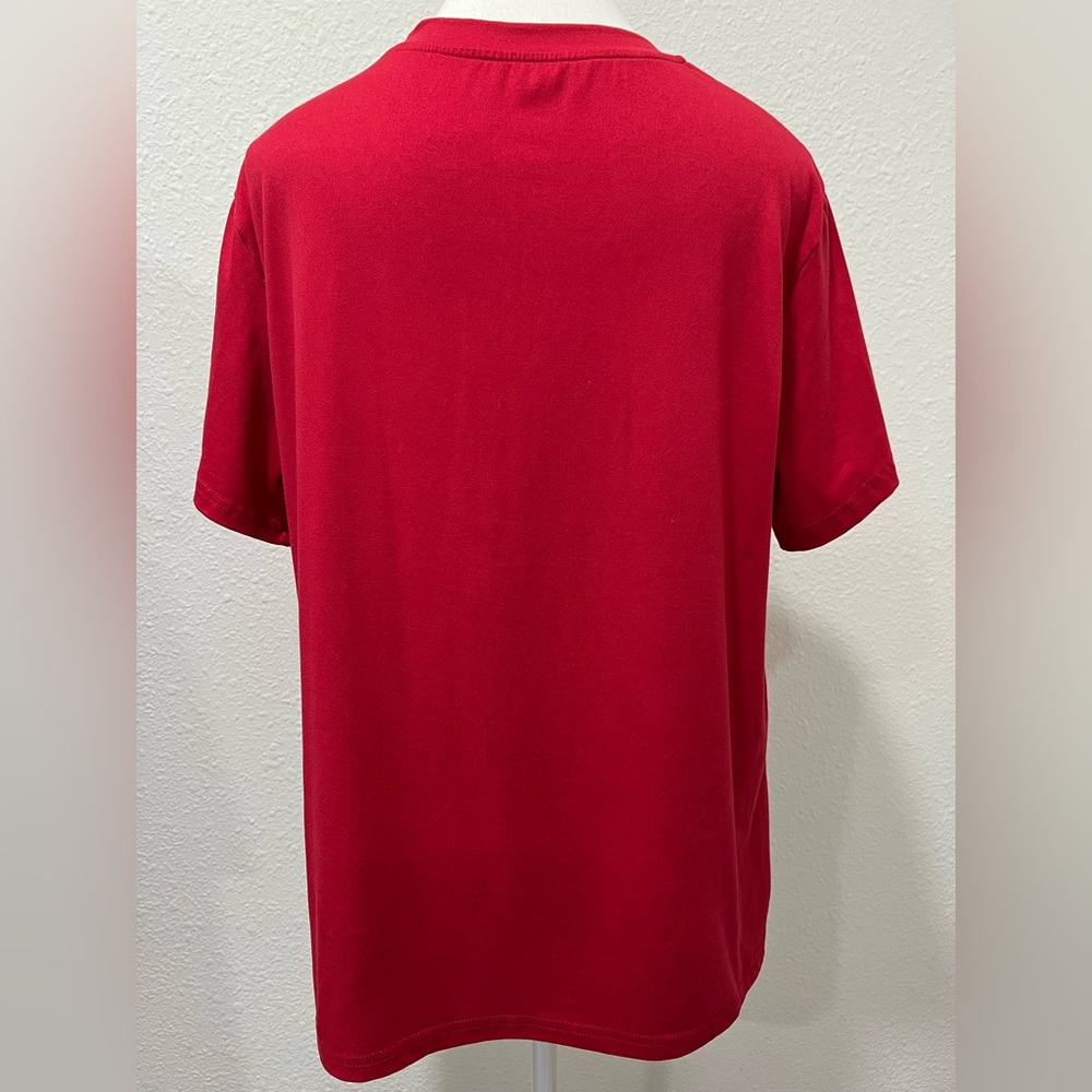 Red Crewneck Short Sleeve Tshirt EUC - Picture 3 of 7